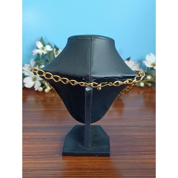 Vintage 90s Jose Maria Barrera for Avon Falling Leaves Necklace Golden Beautiful - Picture 16 of 16